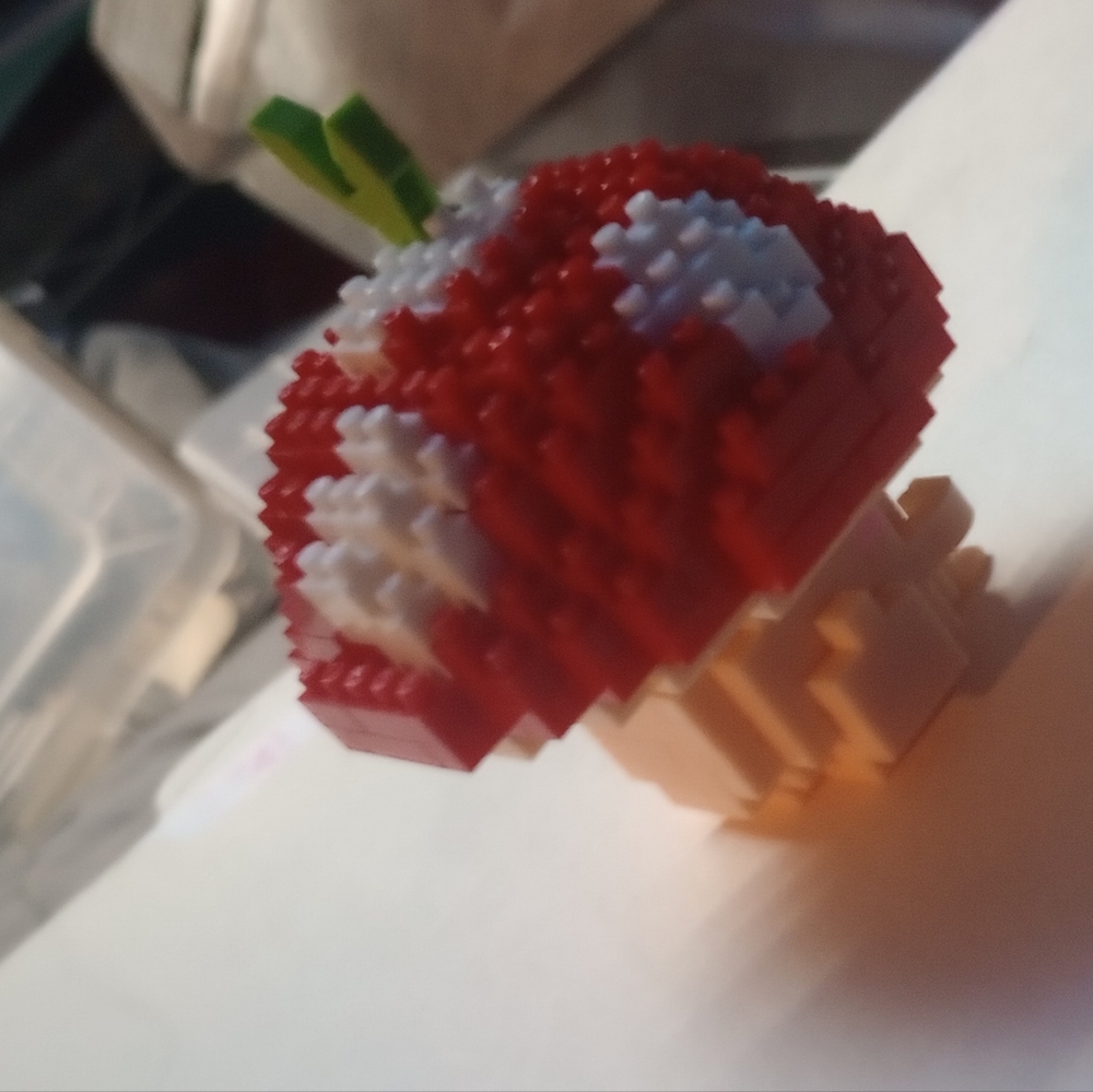 Mushroom Building Blocks Puzzle - Red, White, and Green - Picture 4 of 6